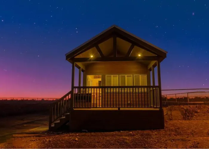 037 Tiny Home Nr Grand Canyon South Rim Sleeps 8